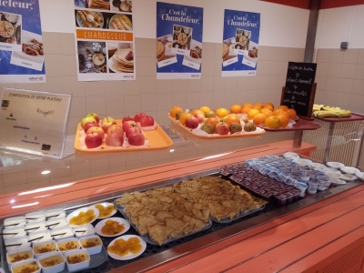 Chandeleur &agrave; la cantine