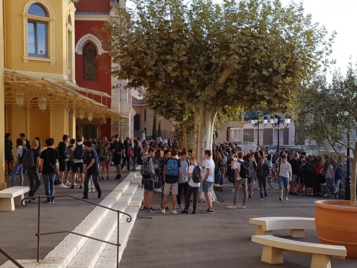 Les Lycéens ont fait leur rentrée :