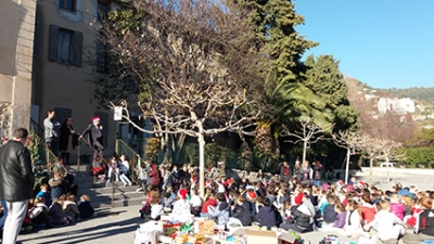 Remise de la Collecte aux Restos du Coeur et à St Vincent de Paul par Sainte Marthe